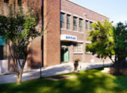 부설초등학교 파랑새관 