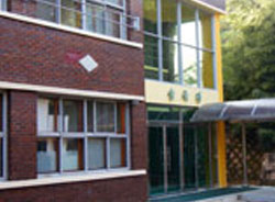 부설초등학교 송죽관 